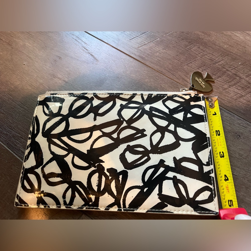Kate Spade Literary Glasses Print Pouch - Picture 5 of 8